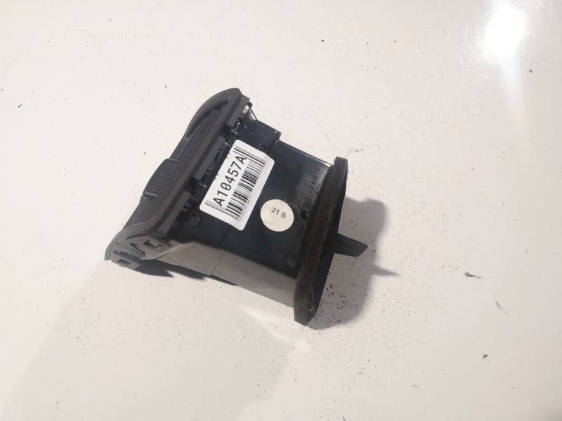 1K0819703 Volkswagen Golf 2005 Dash Vent (Air Vent Grille) - Thumbnail 2