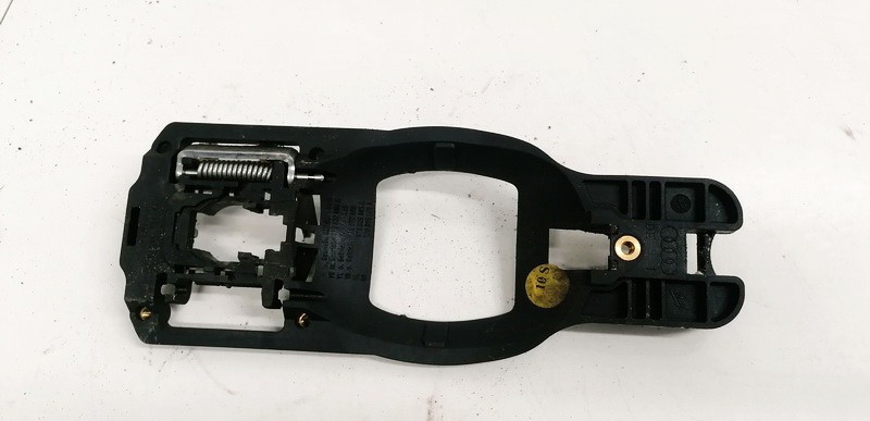 8Z0839886A Audi A2 2002 Durvju ārējā roktura - PRIEKŠA PA LABI - Thumbnail 2