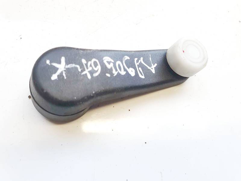 6K0837581 Seat Altea 2005 Manivelle pour Vitre