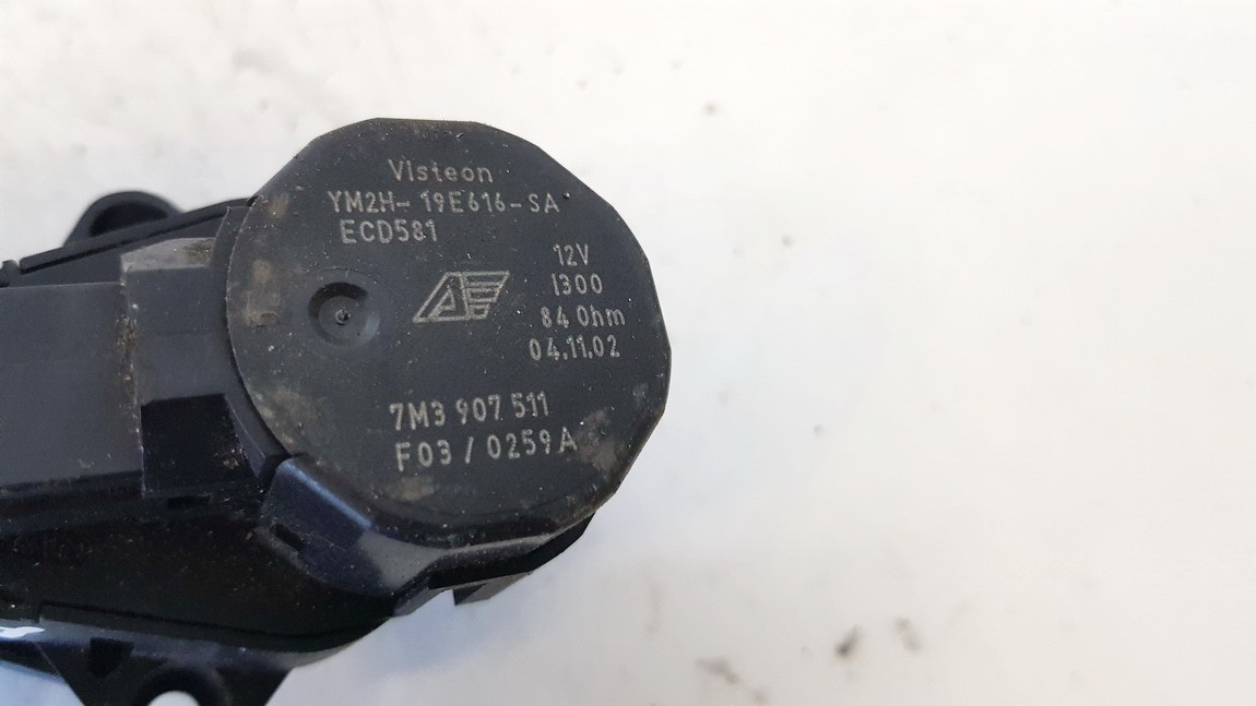 7M3907511 Volkswagen Sharan 2001 Heater Vent Flap Control Actuator Motor - Thumbnail 3