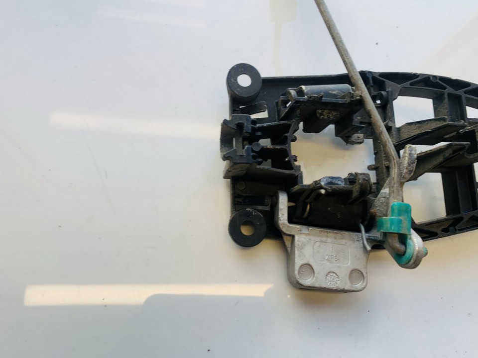 6051 Opel Corsa 2007 Door Handle Exterior - FRONT RIGHT - Thumbnail 2