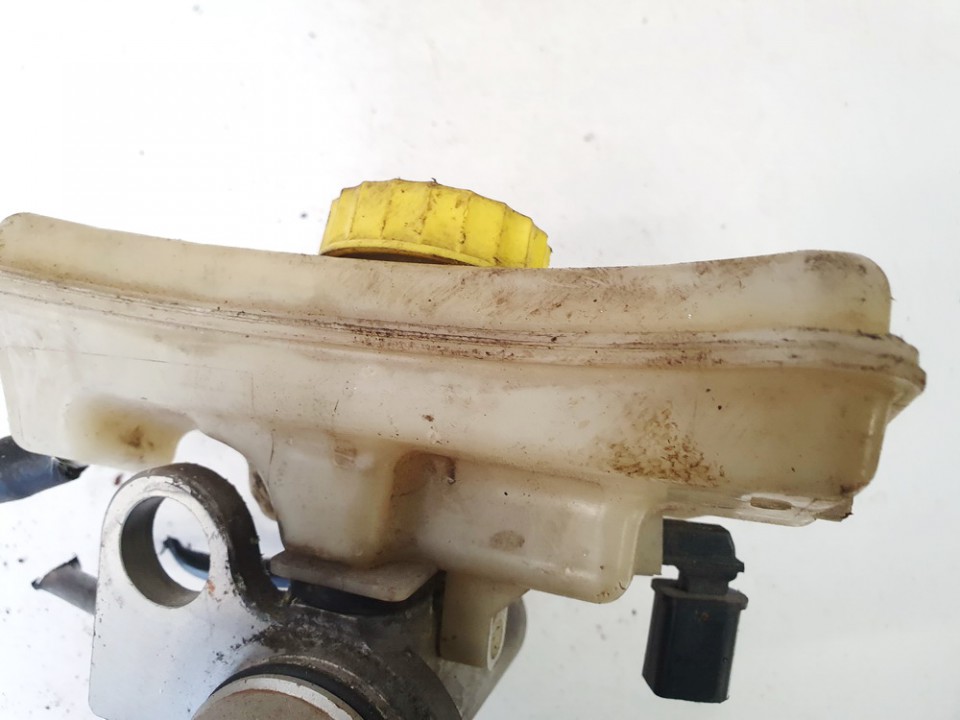 8E0611301E Audi A6 2007 Brake Master Cylinder Reservoir - Thumbnail 3