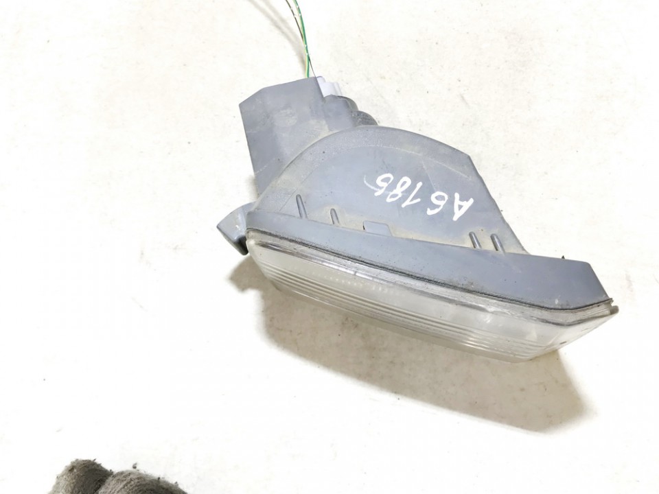 Toyota RAV-4 2002 Suuntavalo - EDESSÄ OIKEALLA - Thumbnail 2