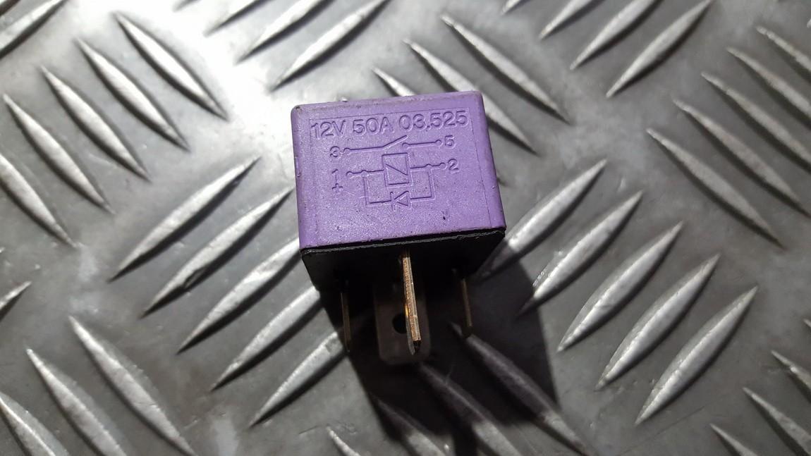 12v50a03525 12v50a03.525 Relay module Renault Megane 1998 EIS00321273 Used Auto Parts Shop
