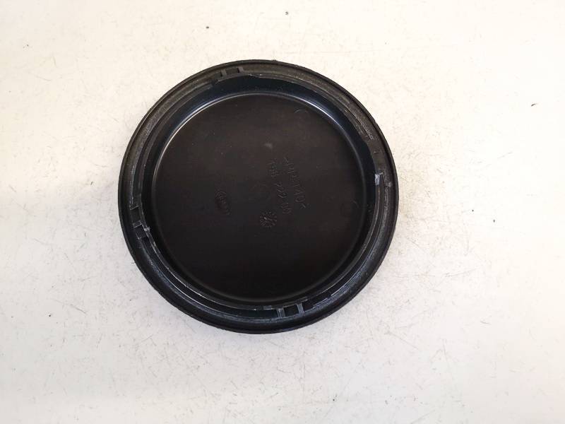 15822200 Mercedes-Benz CLS-CLASS 2005 Headlight bulb dust cover cap - FRONT - Thumbnail 2