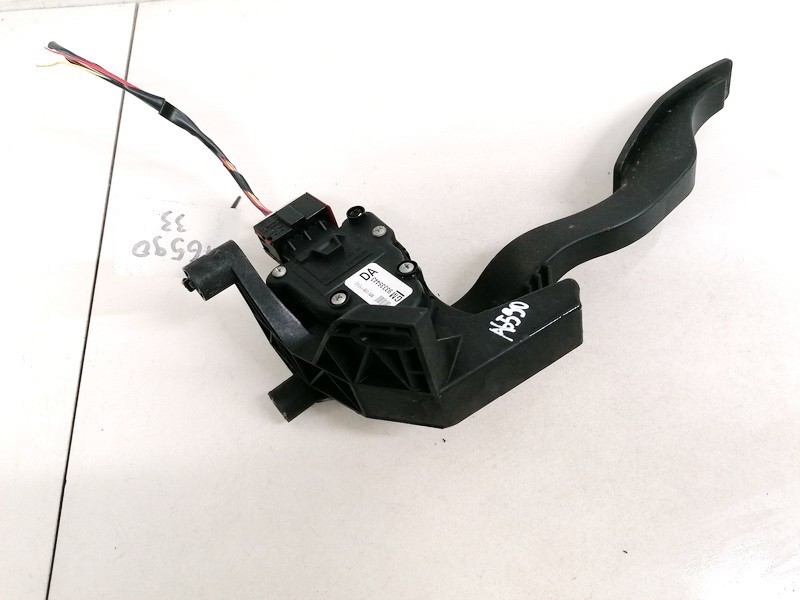 93335443 Opel Meriva 2004 Accelerator throttle pedal (potentiometer)