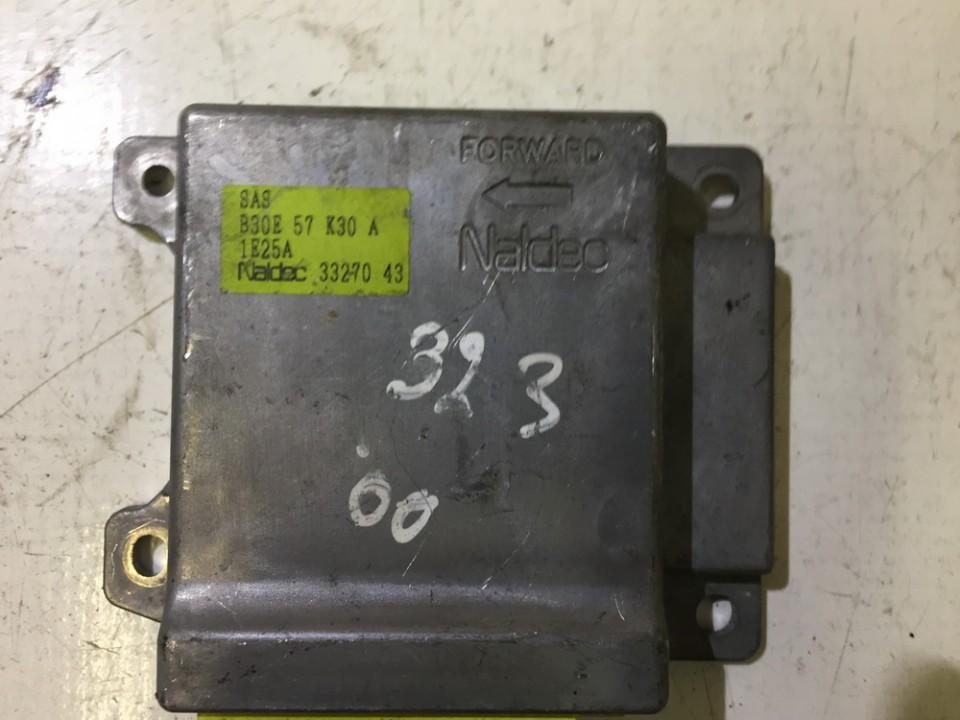 B30E57K30A Mazda 323 2000 SRS AIRBAG KOMPIUTERIS - ORO PAGALVIU VALDYMO BLOKAS