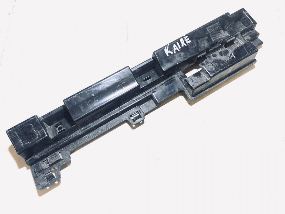 51777256917 BMW 3-Series 2013 Slenkscio laikiklis kairys