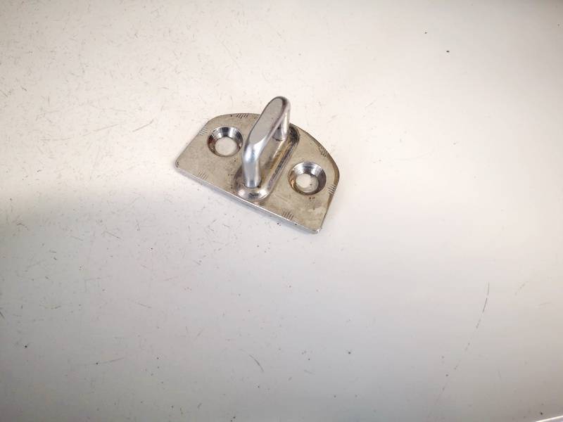 1U0837033B Skoda Octavia 2004 Durvju Slēdzenes Cilpas - PRIEKŠ