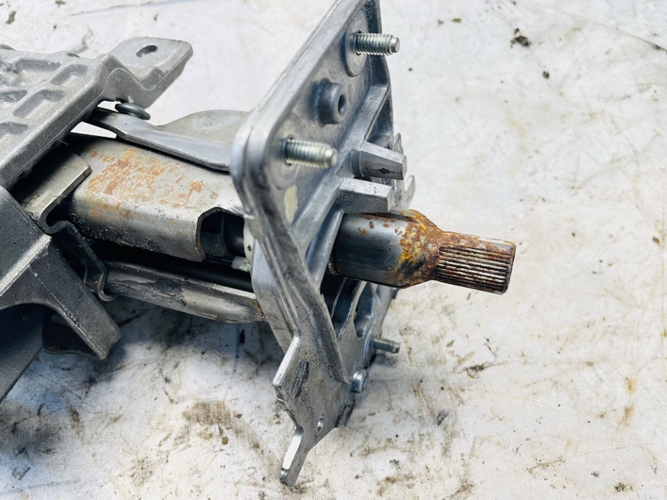 Citroen C4 2005 Estate Steering Column - Thumbnail 3