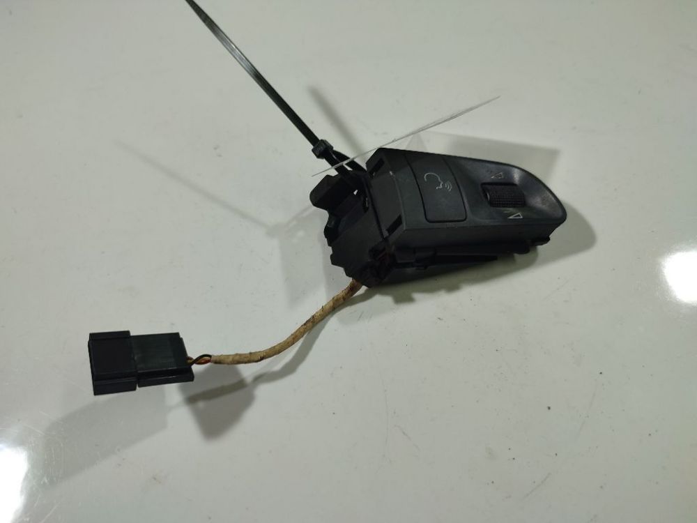 61676411E00 Audi A6 2008 Kombischalter