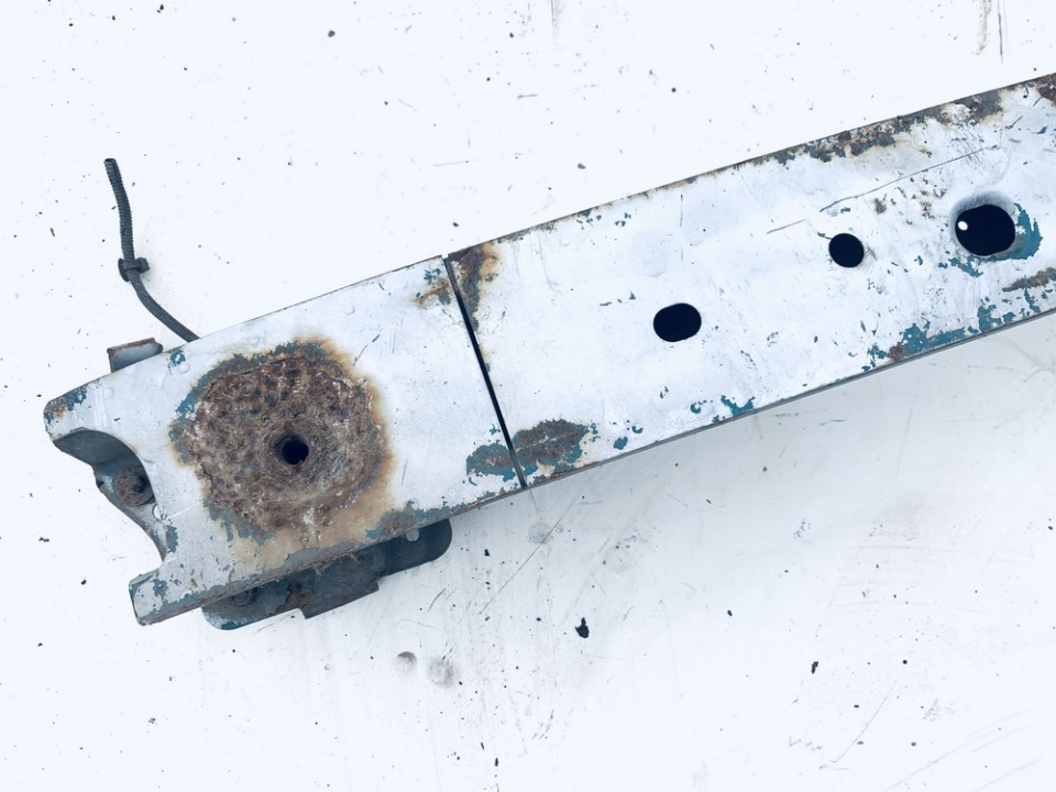 Ford Focus 2002 Bumper reinforcement - FRONT - Thumbnail 2