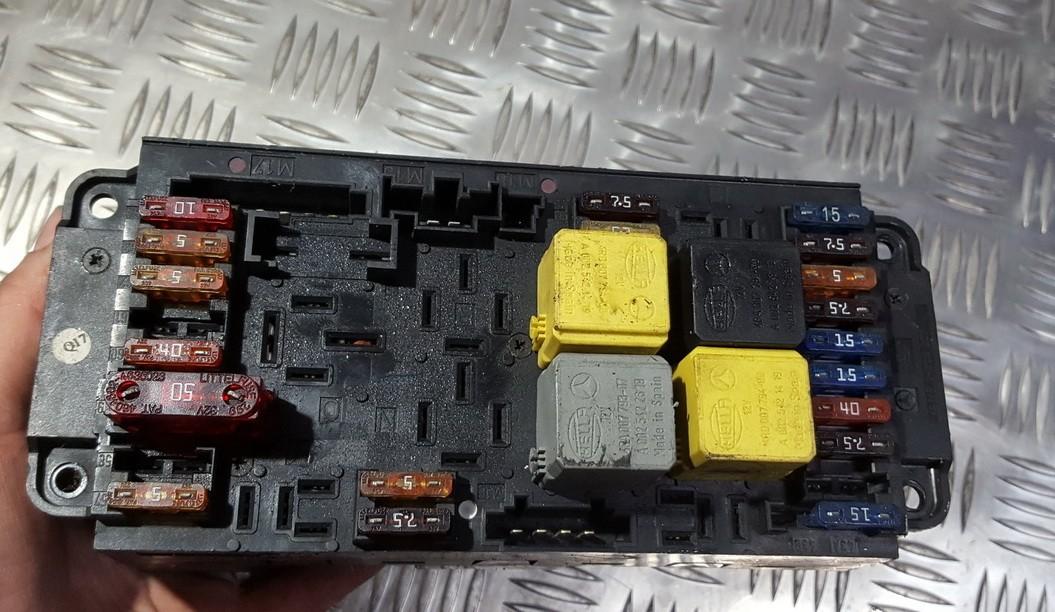 0025459401 5DK00797330, 5DK00797330 Fuse box MercedesBenz CCLASS
