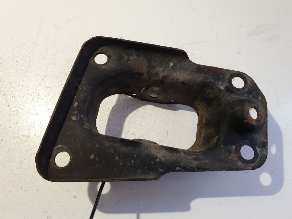 01304 Skoda Octavia 2007 Beam bracket (subframe ) - REAR RIGHT - Thumbnail 3