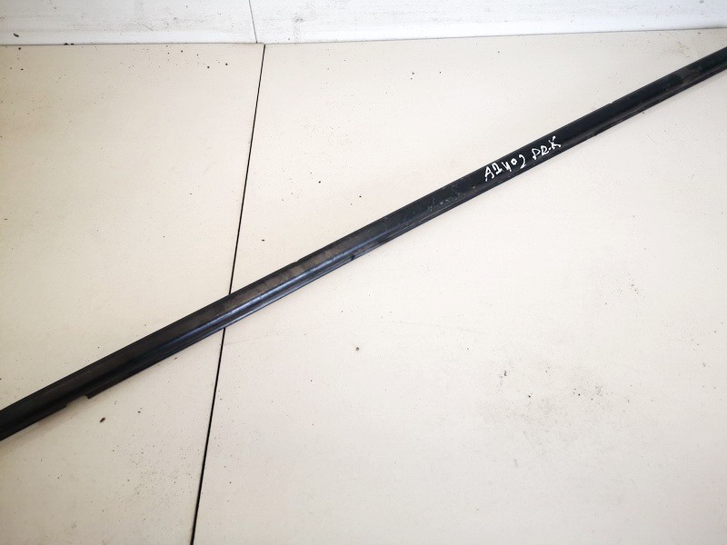 Mazda 3 2006 Schachtleiste Türleiste Aussen Vorne Linke