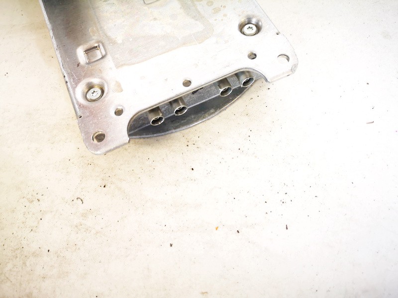 8410914961501 BMW 7-Series 2002 Other computers - Thumbnail 3