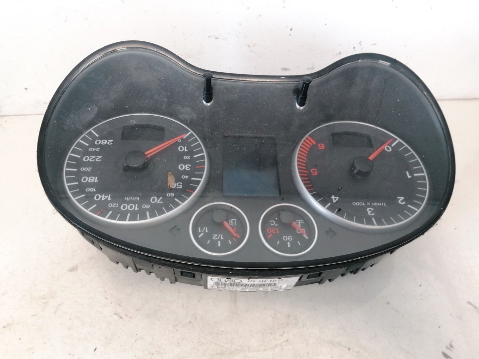8P0920930F Audi A3 2003 Speedometers - Cockpit - Speedo Clocks Instrument