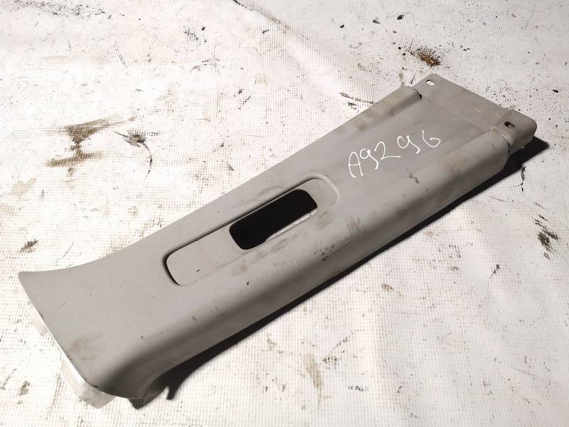 C23557969 Mazda 5 2005 Innenausstattung