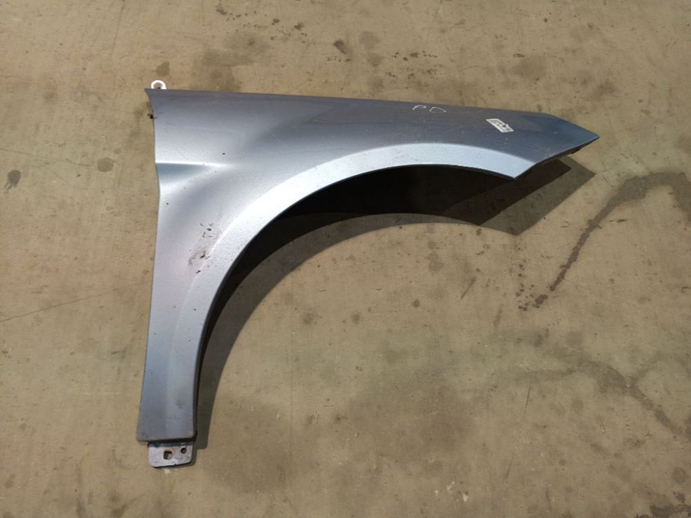 Mercedes-Benz B-CLASS 2010 Radlauf Kotflügel Vorne rechts