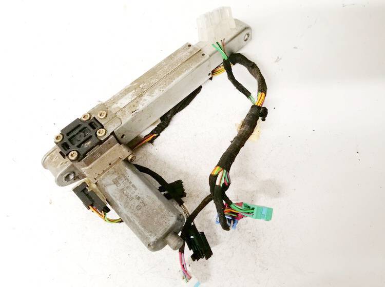 0390201953 BMW 7-Series 2002 Seat Motor Regulator - FRONT RIGHT