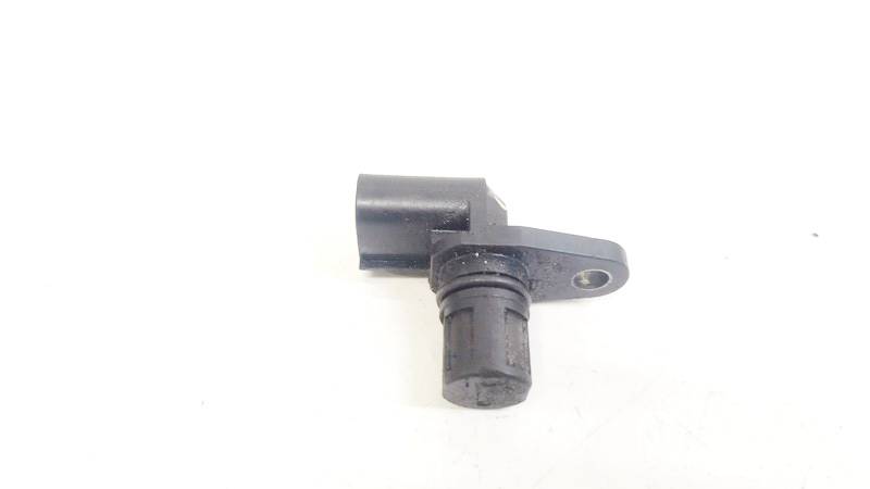 3322076611 Suzuki Jimny 1999 Camshaft position sensor | EuroImpex