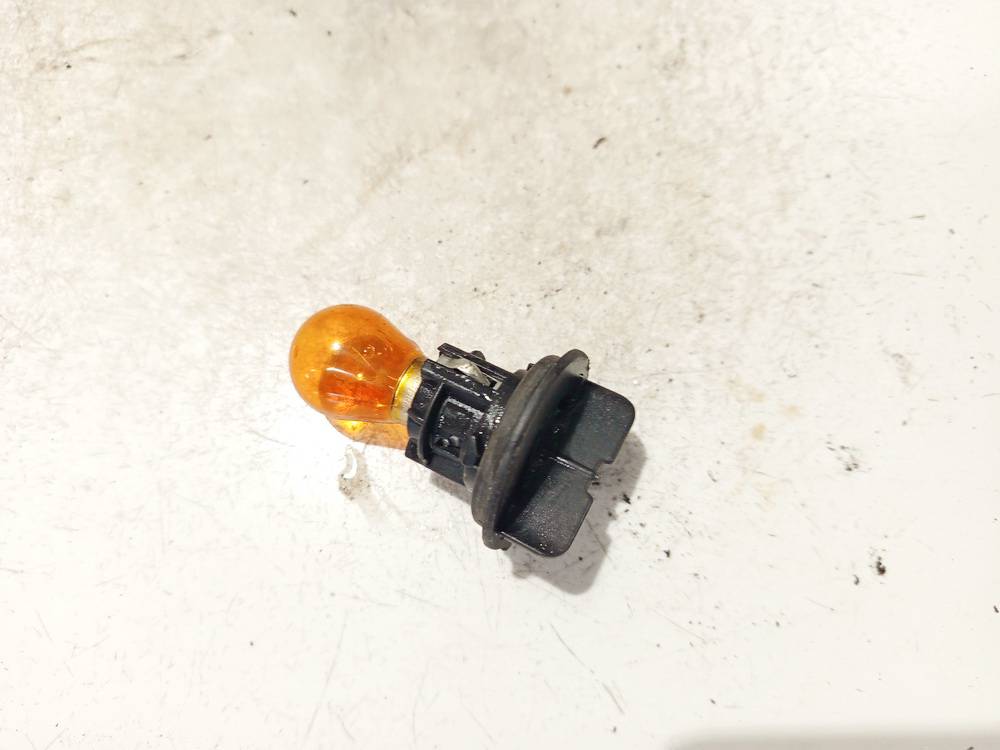 PY21W Volvo V50 2004 Posukiu cokoliai (Lemputes lizdas, patronas) - Thumbnail 2