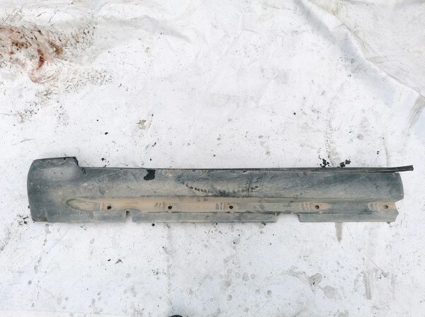 Audi A6 1998 Plastmasinis slenkstis kairys