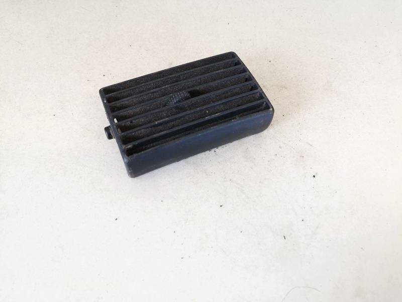 1J0819719B Volkswagen Golf 2001 Dash Vent (Air Vent Grille)