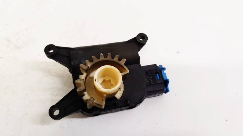 1K0907511C Volkswagen Caddy 2006 Heater Vent Flap Control Actuator Motor - Thumbnail 3