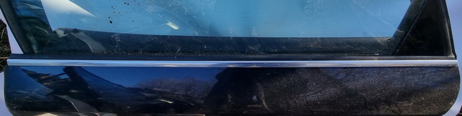 Audi A6 1997 Listwa szyby drzwi - TYLNE LEWE