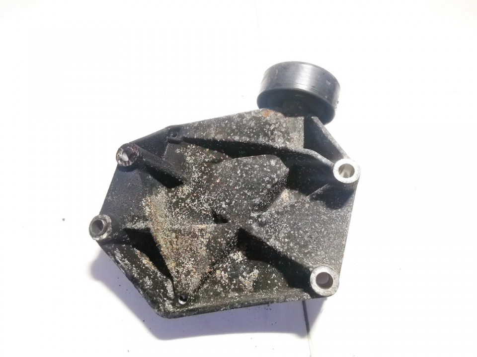 Opel Astra 2005 Engine Mount Bracket and Gearbox Mount Bracket - Thumbnail 2