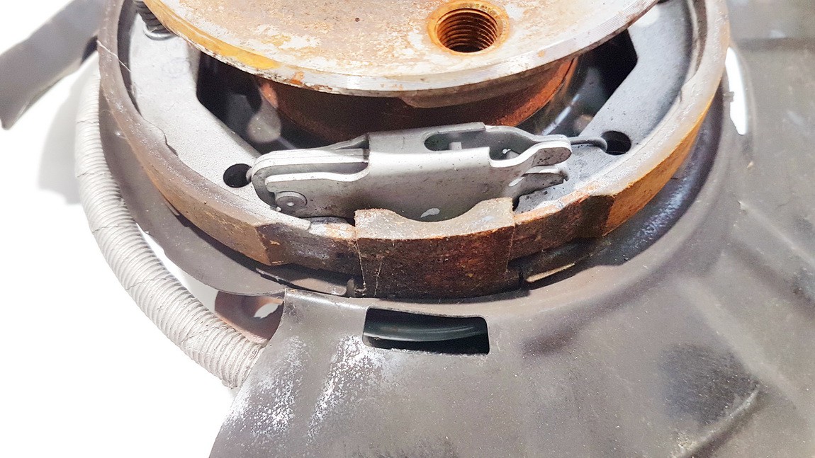 BMW 4-Series 2014 Rankinio stabdzio mechanizmas