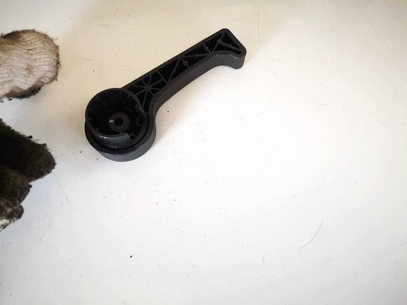 Hyundai i30 2008 Motora pārsega atvēršanas rokturis - Thumbnail 3