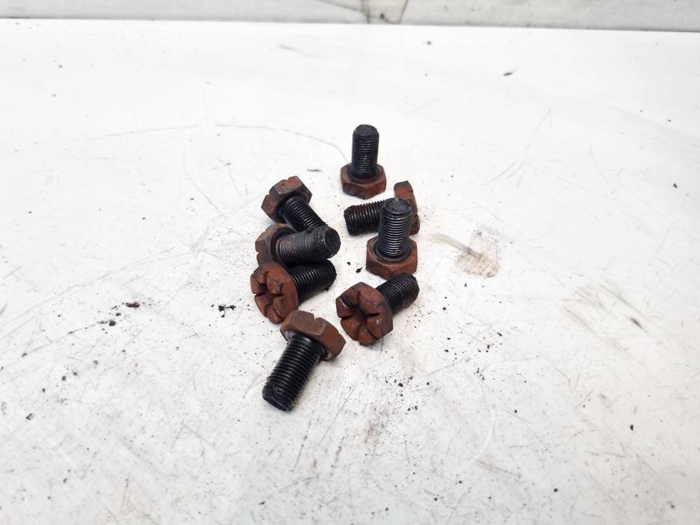 Ford Mondeo 1996 Laukkukelan ruuvi - Thumbnail 2