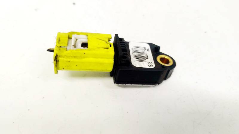 8983102080 Toyota Auris 2007 Srs Airbag crash sensor - Thumbnail 2