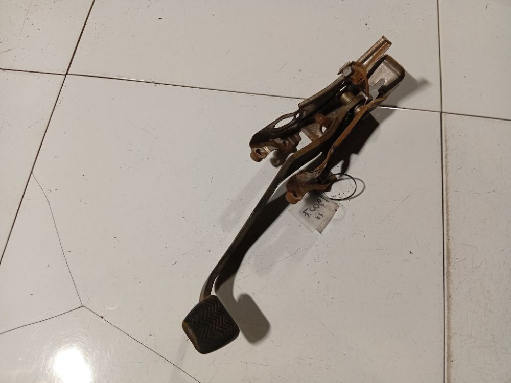 Toyota Auris 2007 Stabdziu pedalas