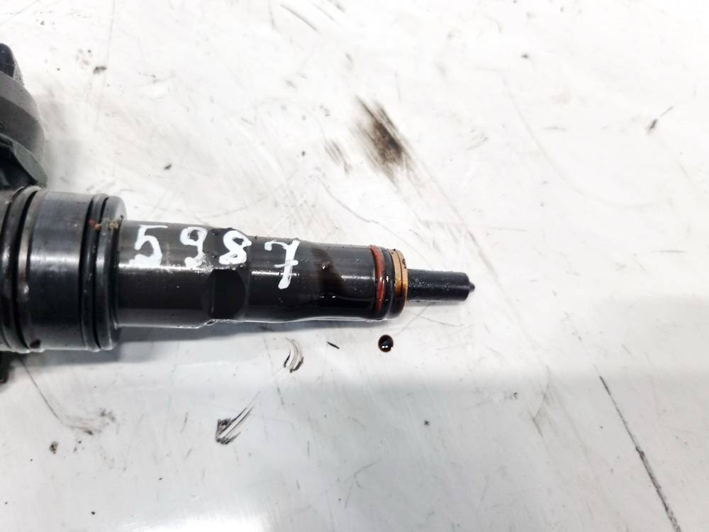 038130073AG Volkswagen Golf 2004 INYECTOR, Inyector de combustible - Thumbnail 2