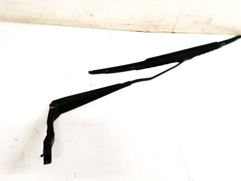 USED USED Wiper Blade Peugeot 206 2001 2.0L EIS01511316 Used Auto