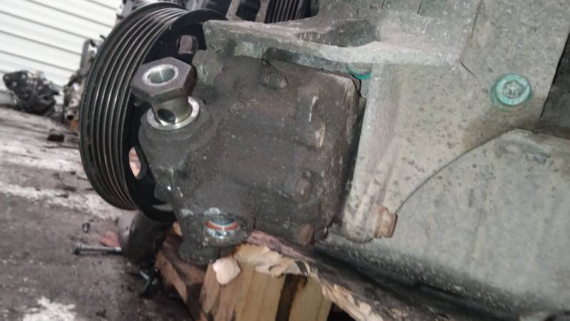 Audi A3 1998 Насос усилителя руля (Насос ГУР) - Thumbnail 3