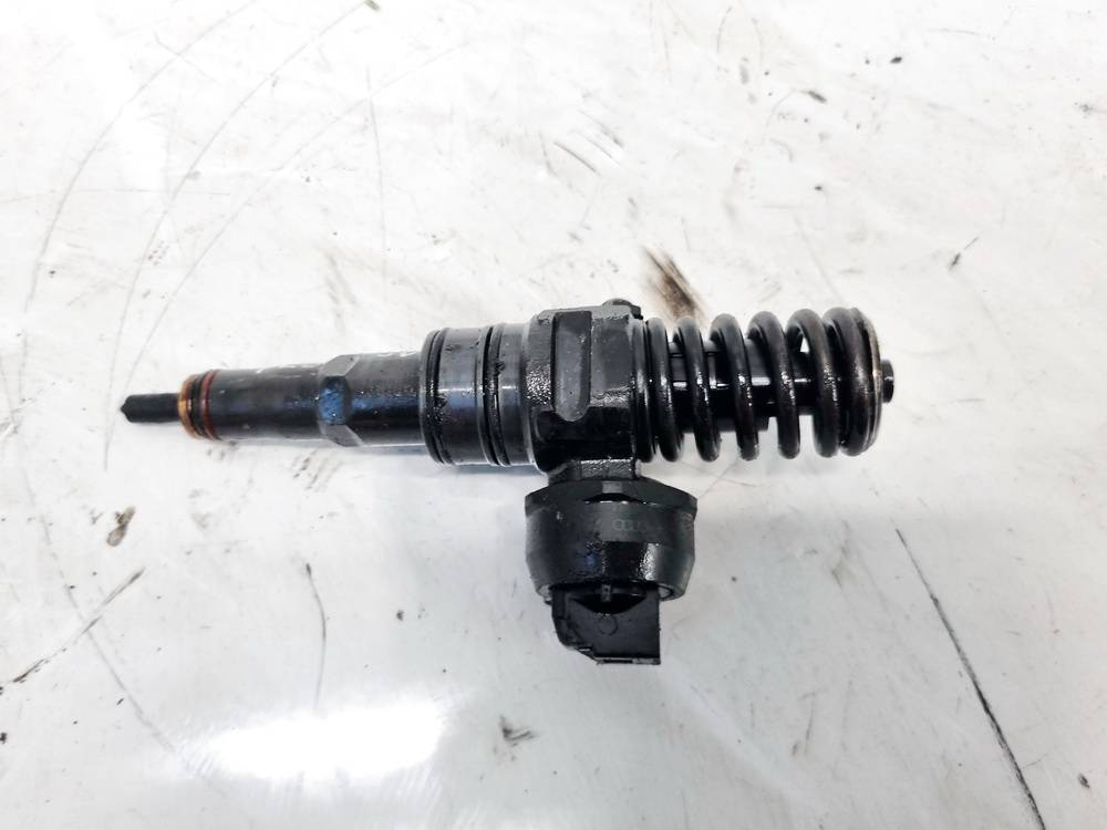 038130073AG Volkswagen Jetta 2007 Fuel Injector