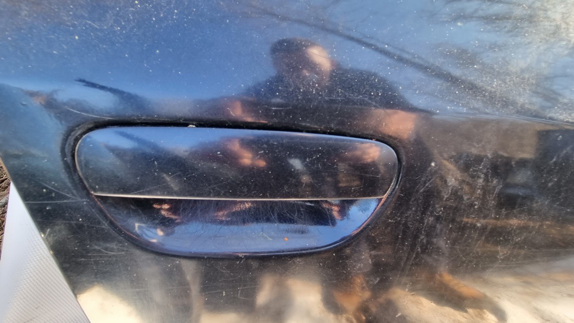 Audi A6 1997 Zewnętrzna klamka drzwi - PRZEDNIE PRAWE