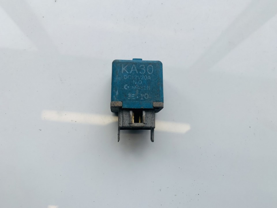 DC12V20A used Relay module Mazda 323 1996 EIS01341328 Used Auto Parts Shop