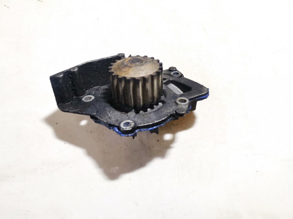 9630504410 Peugeot 607 2002 Water pump - Thumbnail 3