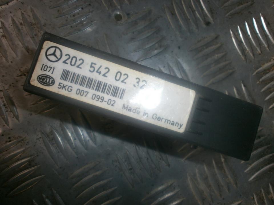 2025420232 Mercedes-Benz C-CLASS 1998 Other computers