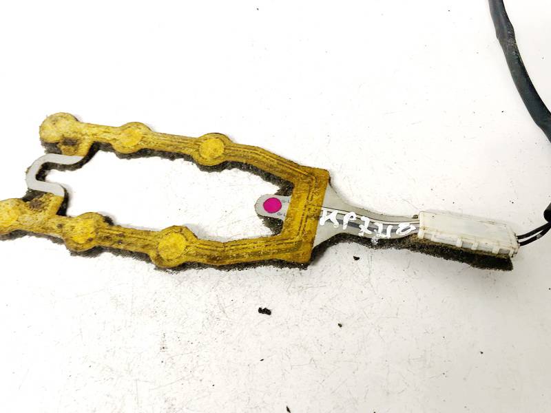 Toyota RAV-4 2005 Seat heating element - Thumbnail 3