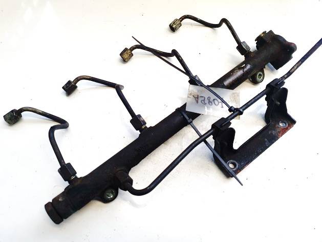 044521400 Chrysler PT Cruiser 2002 Szyna Wtryskiwaczy - Thumbnail 2