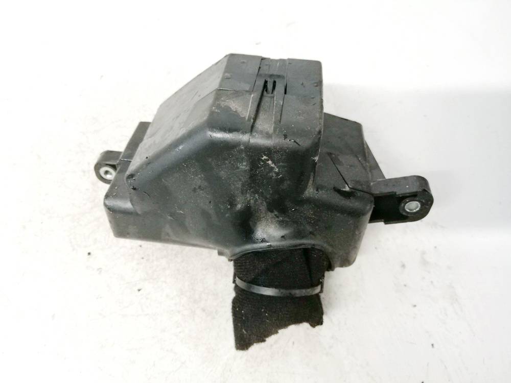 1K1941824 Volkswagen Golf 2008 Fuse box