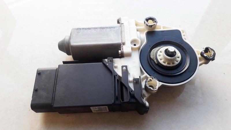 1J1959802D Volkswagen Golf 1999 Window Motor - FRONT RIGHT - Thumbnail 2