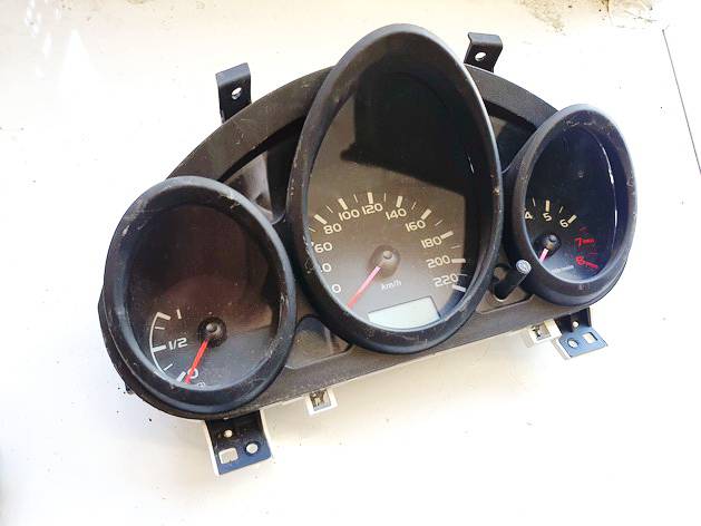 MN118888 Mitsubishi Colt 2003 Speedometers - Cockpit - Speedo Clocks Instrument