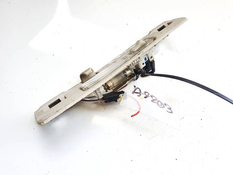 90520999 Toyota Avensis 2004 Plafonnier arrerie Lumière Interne Cabine